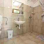 Sans Souci Hotel *