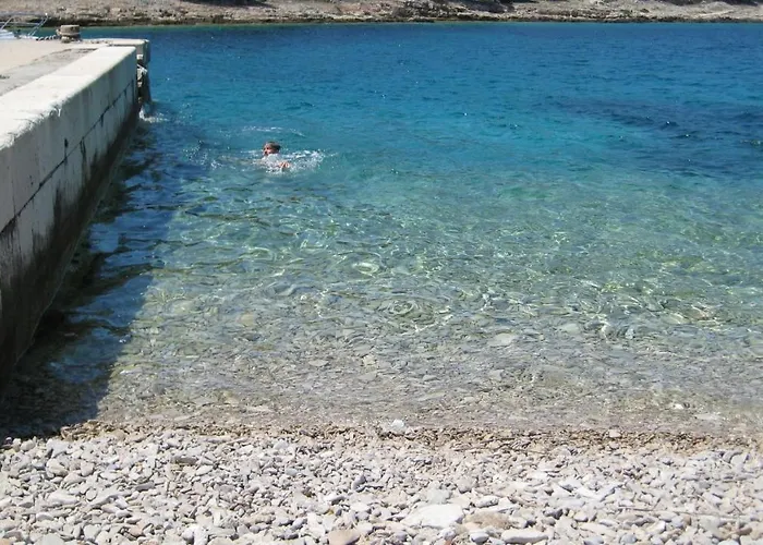 Sans Souci מלון Žirje