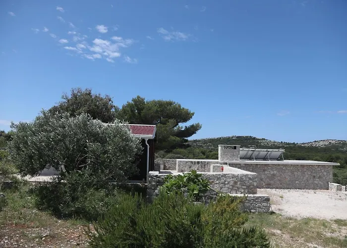 Sans Souci מלון Žirje